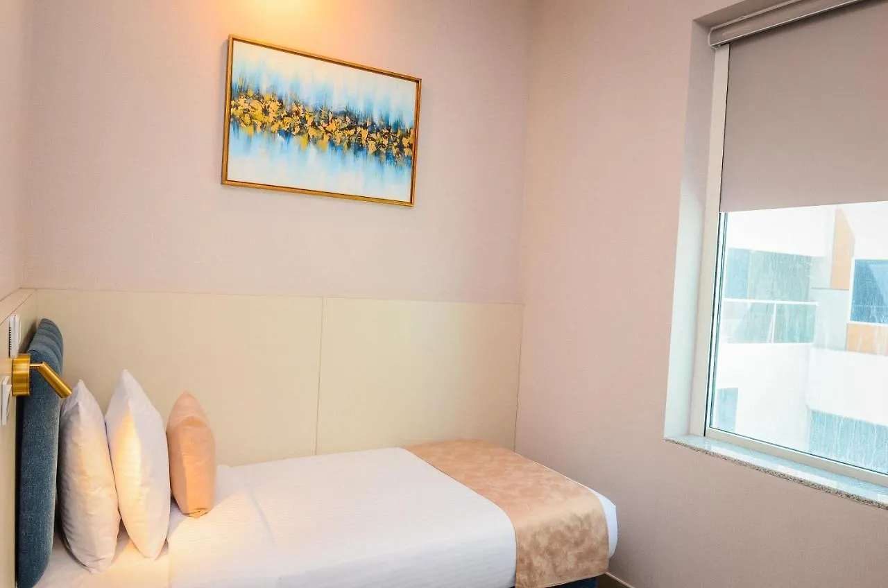 Vogo Grand Hotel Formerly Best Western Plus Hotel Dubai Academic City 3*,