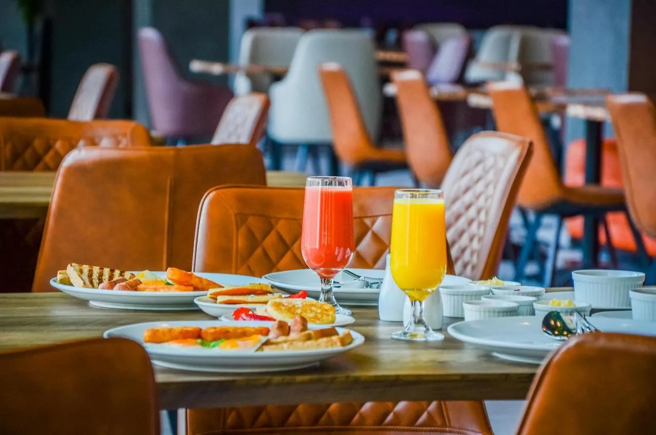 Vogo Grand Hotel Formerly Best Western Plus Hotel Dubai Academic City Vereinigte Arabische Emirate